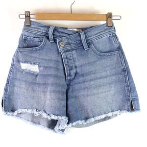 Hollister Curvy High Rise Vintage Short 4" size 23